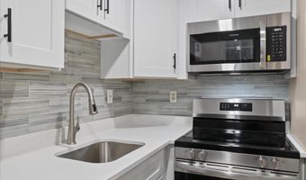 1909 KEY Blvd 11554, Arlington, VA 22201