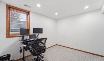 2014 2nd Ave SE, Altoona, IA 50009