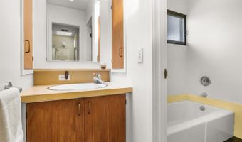 519 Cliff Dr, Aptos, CA 95003