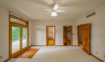 6300 Jonathan Ln, Albany, OH 45710