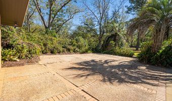 4912 Holly Hill Rd, Albany, GA 31721