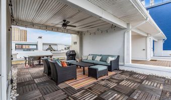8 Deal Lake Ct, Asbury Park, NJ 07712