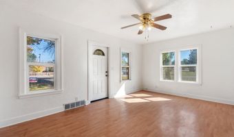 1182 S Meridian St, Blackfoot, ID 83221