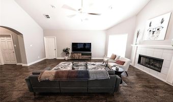 3792 Waterside Ct, Addison, TX 75001