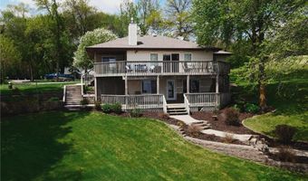 11621 Maple Springs Dr SE, Alexandria, MN 56308