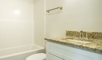 215 15th St, Apalachicola, FL 32320
