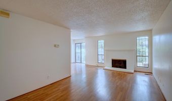 4 WESTLAKE Dr NE, Albuquerque, NM 87112