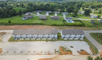 336 Legends Cir, Baxter, TN 38544