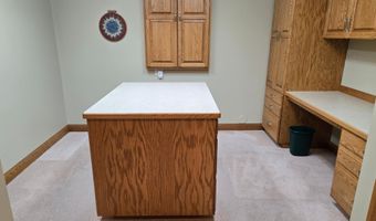 1405 26th St SW, Austin, MN 55912
