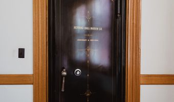 74 Hammond St 3, Bangor, ME 04401