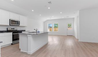 5 Robin Ct, Angleton, TX 77515