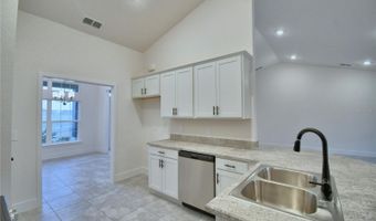 4611 CALAMINT Ln, Auburndale, FL 33823