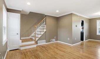 2238 ARLINGTON Ter, Alexandria, VA 22303