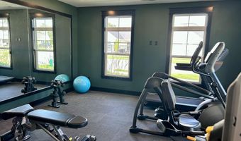 2930 Green Hills Dr, Ames, IA 50014