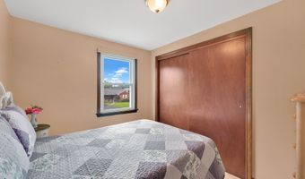 93 Burnham St, Berlin, CT 06037