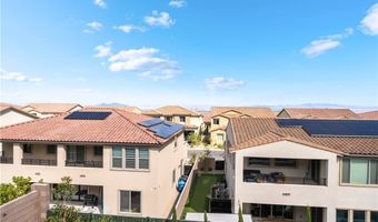 212 Harris Peak St, Las Vegas, NV 89138