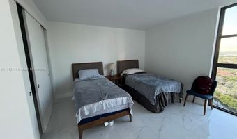 20505 E Country Club Dr 2033, Aventura, FL 33180