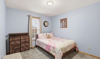 409 Van Scoyoc St, Avilla, IN 46710