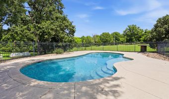 1426 E State Line Rd, Baxter Springs, KS 66713