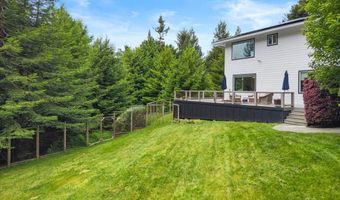 1346 Diamond Dr, Arcata, CA 95521