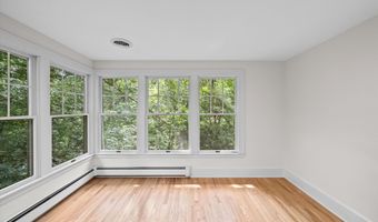 340 Orchard Hills Dr, Ann Arbor, MI 48104