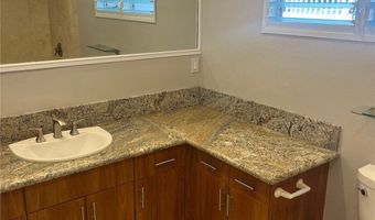920 Leighton St, Honolulu, HI 96821