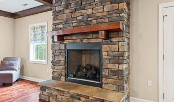 175 Tracie Dr, Altavista, VA 24517