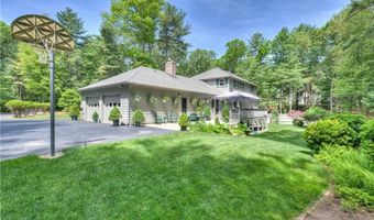 1420 Diplomat Dr, East Greenwich, RI 02818