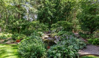 29 Sturgis Ln, Barnstable, MA 02630