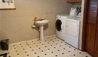 1312 Paul Revere St, Billings, MT 59105