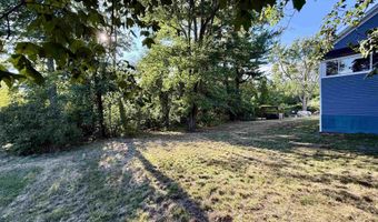 29 Fordway St, Derry, NH 03038
