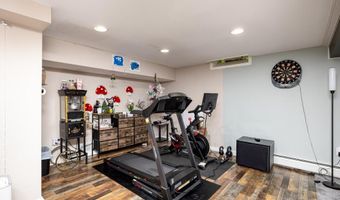 3665 Frederick Dr, Ann Arbor, MI 48105