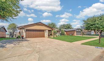 605 Comanche Trl, Altus, OK 73521