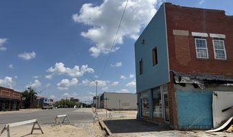 301 W 12th St, Ada, OK 74820