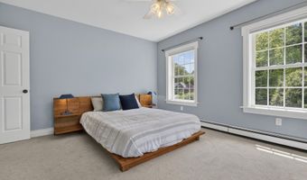 33 Taywood Rd, Auburn, ME 04210