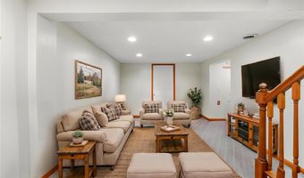 240 Herbert St, Alton, IL 62002