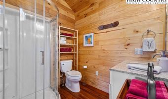 792 Pigeon Roost Rd, Banner Elk, NC 28604
