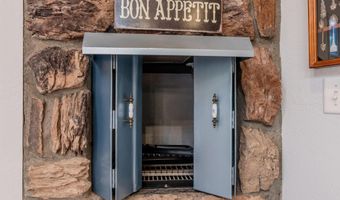 355 Granite St, Ashland, OR 97520