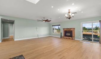 4315 Webb Rd, Anderson, CA 96007