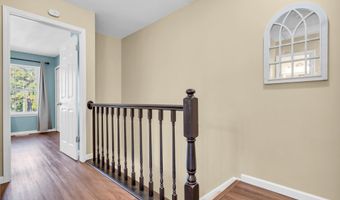 89 Ravenwood Blvd, Barnegat, NJ 08005