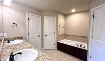 4901 SW Energy Ave, Bentonville, AR 72712