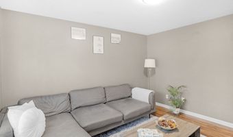 958 Kitner Ave, Avon, IN 46123