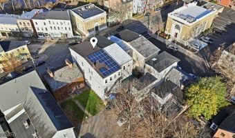 318 Front St, White, NJ 07823