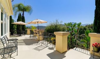 10439 Miracle Waters Ct, Spring Valley, CA 91977