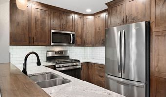 24067 540th Ave, Austin, MN 55912