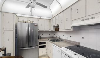 20301 W Country Club Dr PH-28, Aventura, FL 33180