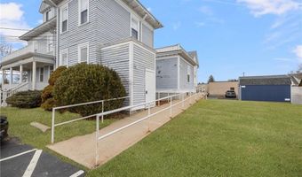 1536 Cranston St 3, Cranston, RI 02920