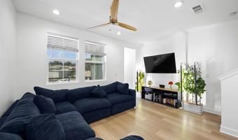 7641 University Ave 105, La Mesa, CA 91942