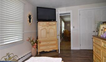 32 Harrington Dr, Johnston, RI 02919