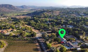 3226 Summit Dr, Escondido, CA 92025